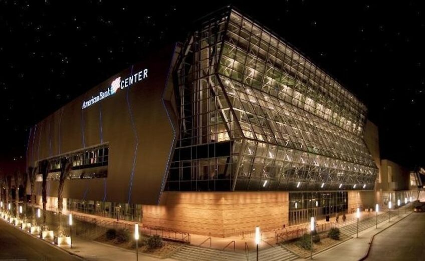 The American Bank Center’s lack of a hotel and flexible meeting space has made Corpus Christi a last choice for conventions despite its Tier 2 ranking and attractive tourist amenities.