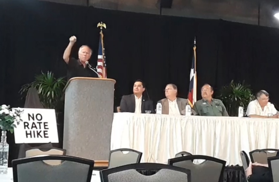 State Rep. Todd Hunter (R-Corpus Christi) displayed his anger over recent windstorm insurance rate increases at a rally in Corpus Christi on Sept. 24. Also protesting the 10 percent increase by the Texas Windstorm Insurance Agency were (from left) State Rep. J.M. Lozano (R-Kingsville), Corpus Christi Mayor Joe McComb, Ingleside Mayor Ronnie Parker, and Port of Corpus Christi Commission Chair Charles Zahn. Courtesy photo