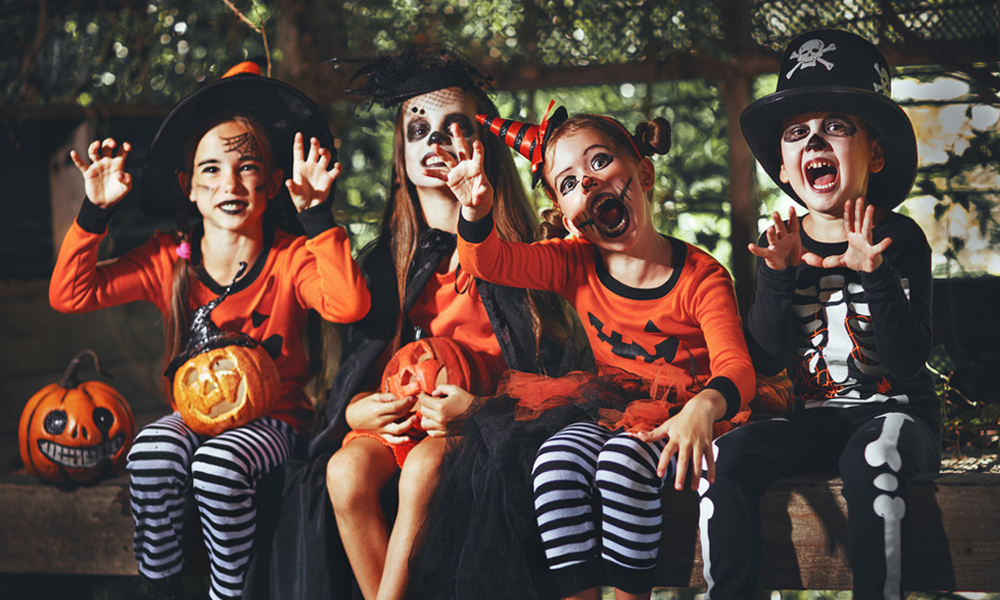 Halloween carnivals, fall festivals, and more all feature fun activities and costume contests for the kids and even the family canine. Help local schools and churches raise money while enjoying traditional seasonal games, rides, food, and more.