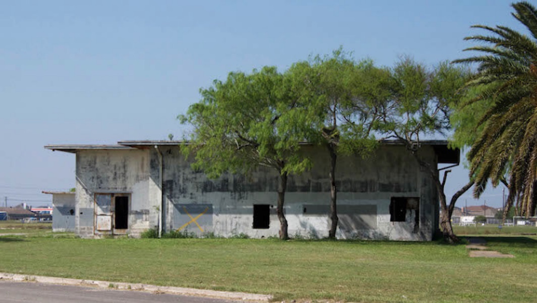 An abandoned building at Bill Witt Park on Corpus Christi’s Southside, along with two other structures, is due to be torn down as part of a $460,000 renovation plan.