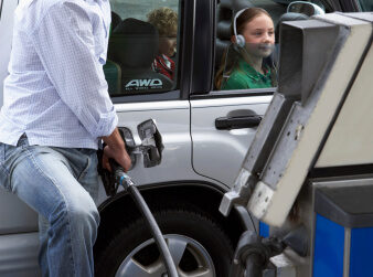 Low gas prices could bump holiday sales and travel as consumers find more money in their pockets to spend.